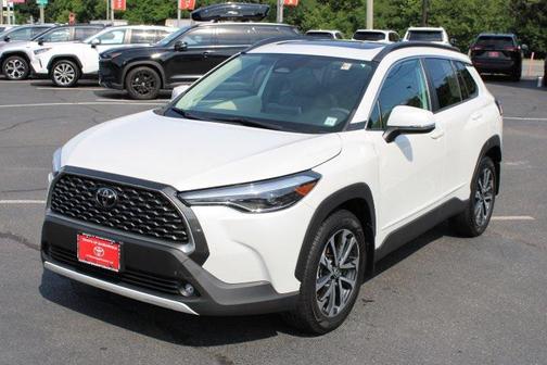 2023 Toyota Corolla Cross XLE
