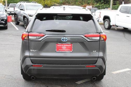 2021 Toyota RAV4 Hybrid LE