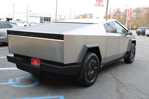 2024 Tesla Cybertruck All-Wheel Drive