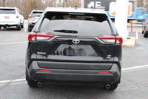 2022 Toyota RAV4 LE