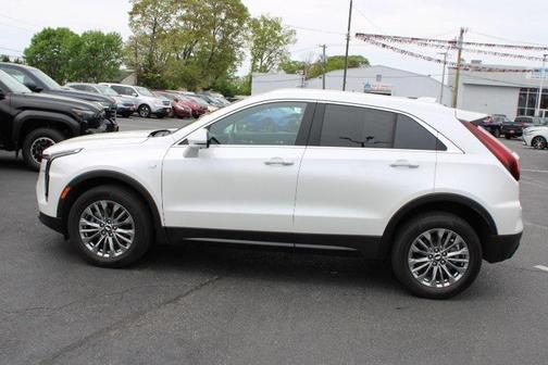 2024 Cadillac XT4 Premium Luxury