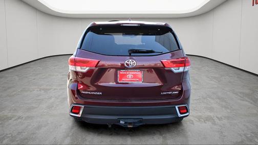 Ooh La La Rouge Mica 2018 Toyota Highlander Limited Platinum
