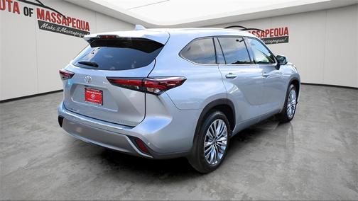 2025 Toyota Highlander Platinum
