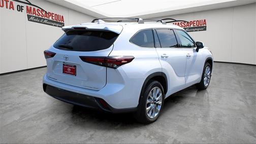 2025 Toyota Highlander Limited