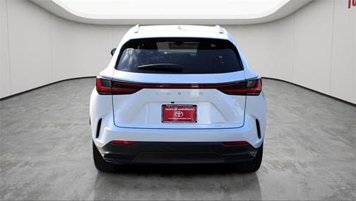 2025 Lexus NX 350h Premium