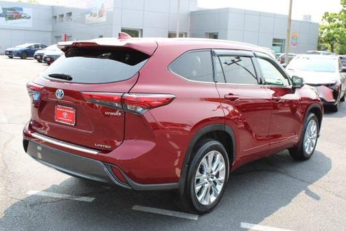 2023 Toyota Highlander Hybrid Limited