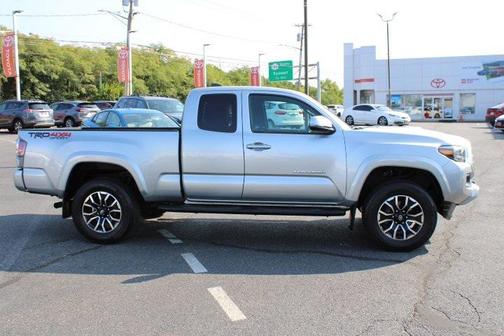 2022 Toyota Tacoma TRD Sport