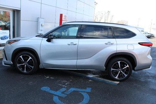 2021 Toyota Highlander XSE