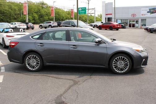 2016 Toyota Avalon Limited