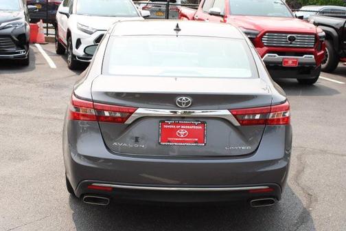 2016 Toyota Avalon Limited