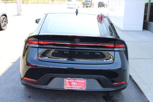 Midnight Black Metallic 2025 Toyota Prius LE