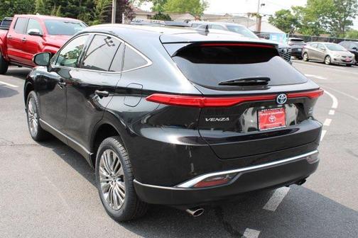 2021 Toyota Venza XLE