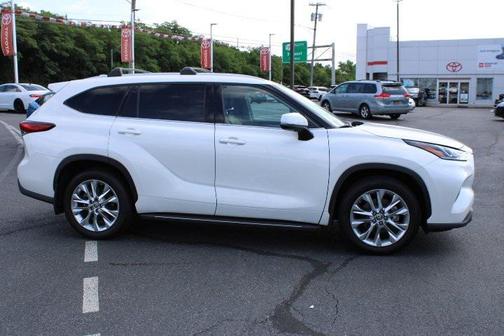 2021 Toyota Highlander Limited