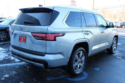 2024 Toyota Sequoia Capstone