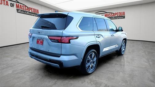 2024 Toyota Sequoia Capstone