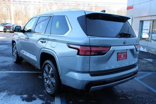 2024 Toyota Sequoia Capstone