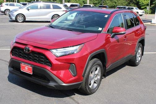 2022 Toyota RAV4 XLE