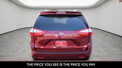 Salsa Red Pearl 2017 Toyota Sienna XLE