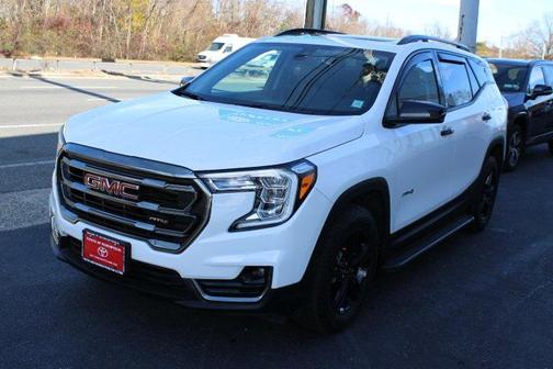 2024 GMC Terrain AWD AT4