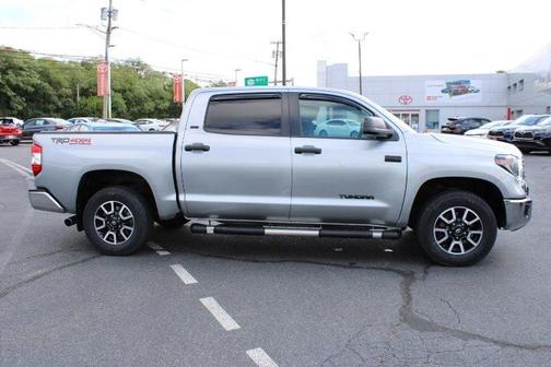 2020 Toyota Tundra SR5