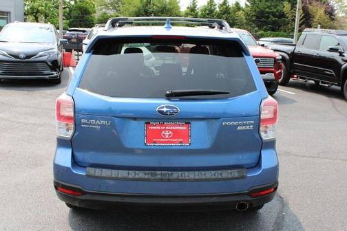 2017 Subaru Forester 2.5i Touring