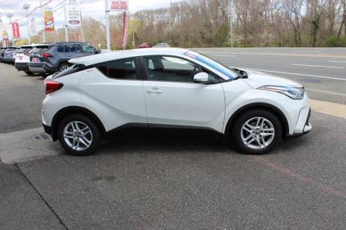 2021 Toyota C-HR LE