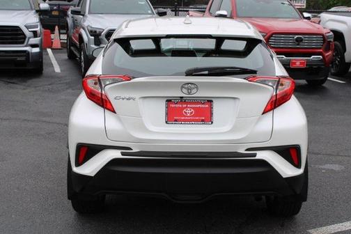 2021 Toyota C-HR LE