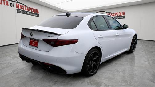 2018 Alfa Romeo Giulia Ti Sport