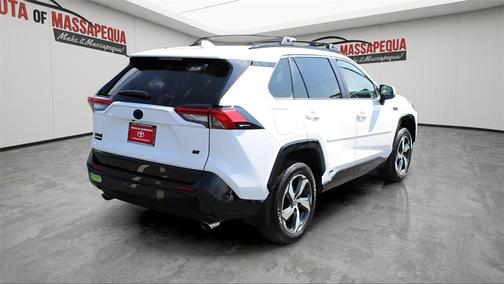 2023 Toyota RAV4 Prime SE