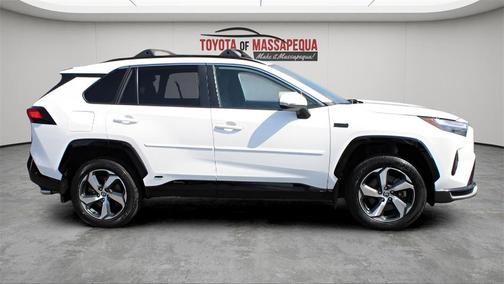 2023 Toyota RAV4 Prime SE