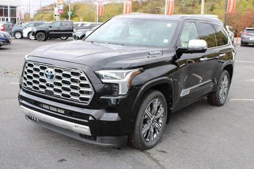 2023 Toyota Sequoia Capstone