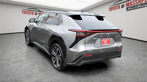 2025 Toyota bZ4X Limited