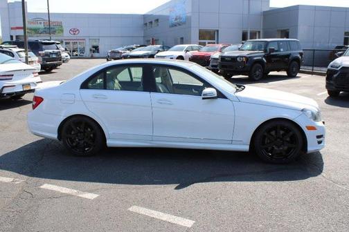 2014 Mercedes-Benz C-Class C 300 4MATIC Sport