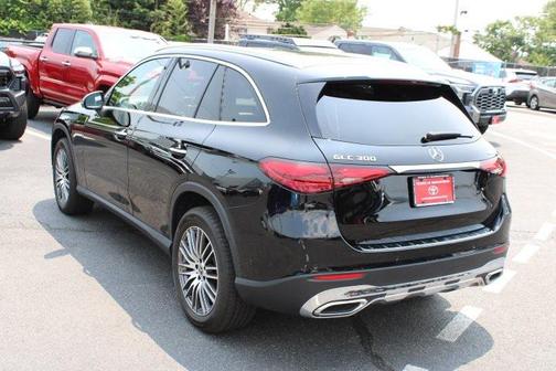 2023 Mercedes-Benz GLC 300 4MATIC