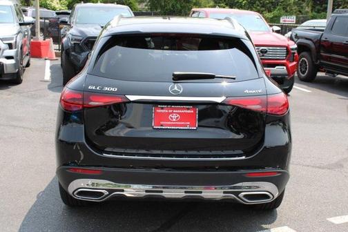 2023 Mercedes-Benz GLC 300 4MATIC