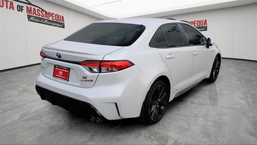 2024 Toyota Corolla Hybrid SE