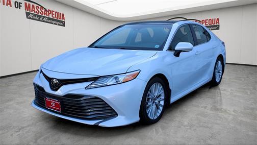 2018 Toyota Camry XLE