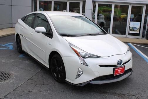 2017 Toyota Prius Four Touring
