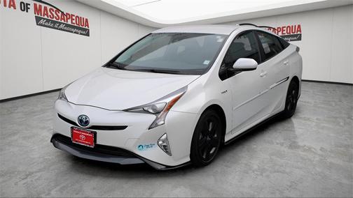2017 Toyota Prius Four Touring