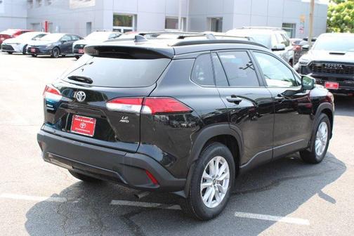 2022 Toyota Corolla Cross LE