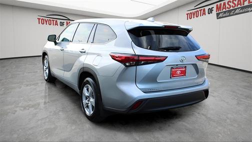 2021 Toyota Highlander LE