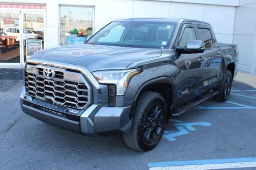 2024 Toyota Tundra Platinum