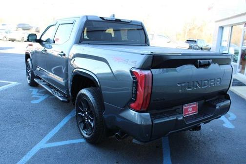 2024 Toyota Tundra Platinum