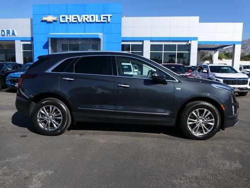 2022 Cadillac XT5 Premium Luxury