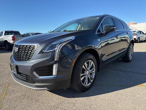 2022 Cadillac XT5 Premium Luxury