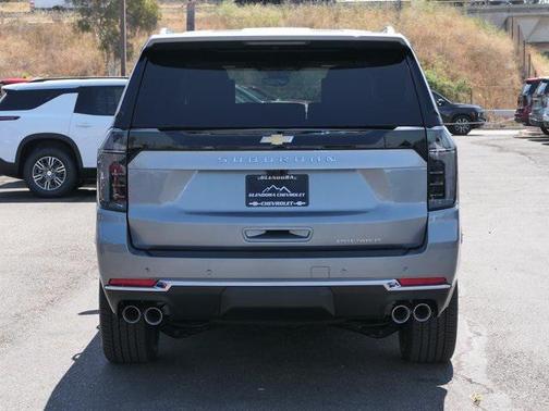 2025 Chevrolet Suburban Premier