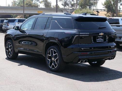 2025 Chevrolet Traverse High Country