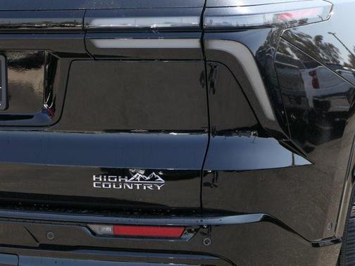 2025 Chevrolet Traverse High Country