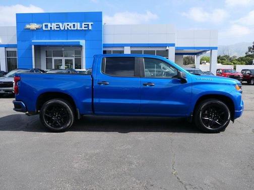 2022 Chevrolet Silverado 1500 Custom
