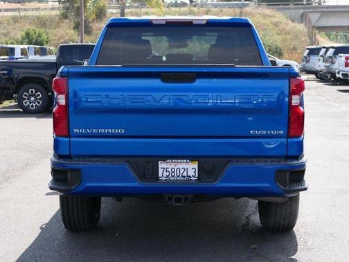 2022 Chevrolet Silverado 1500 Custom